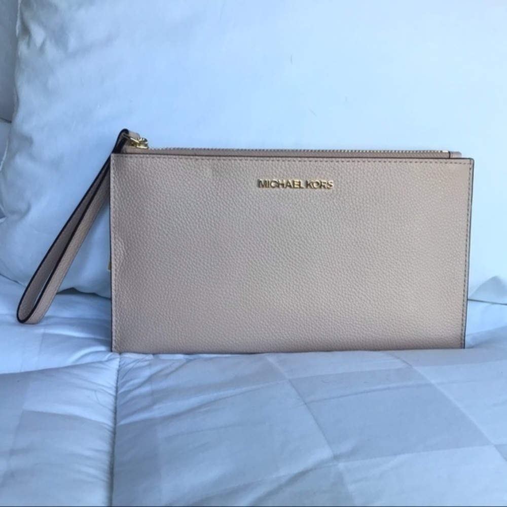 Michael Kors Camille satchel zip clutch wristlet - Picture 2 of 10